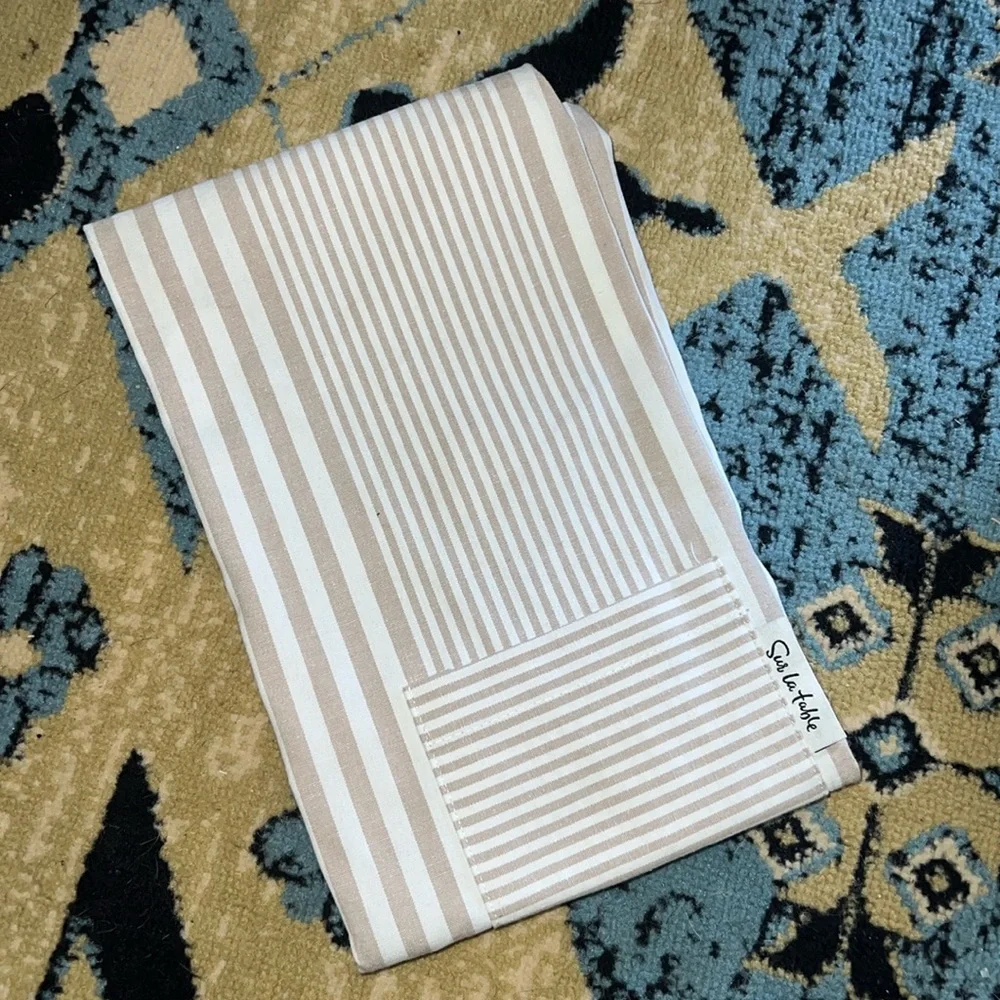 ⭐️NEW⭐️| Sur la Table | striped apron in white & khaki